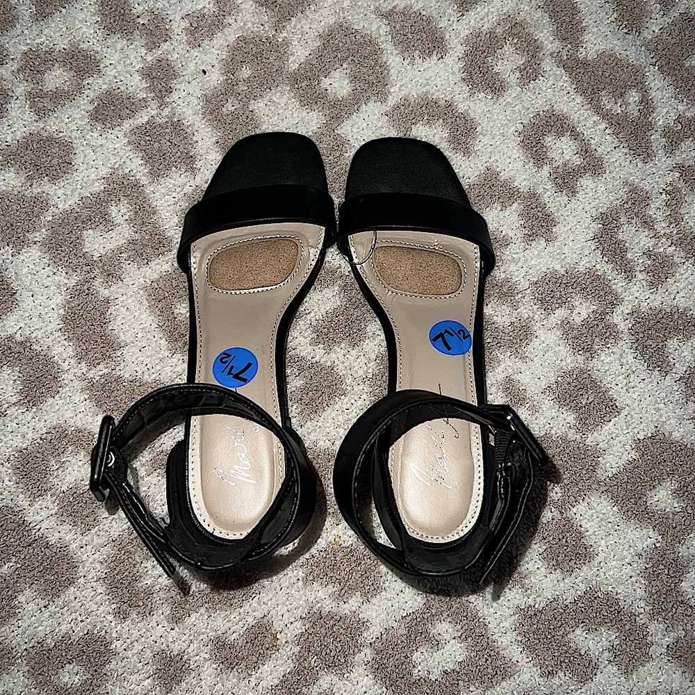 Mari A. Block Heel Sandal
